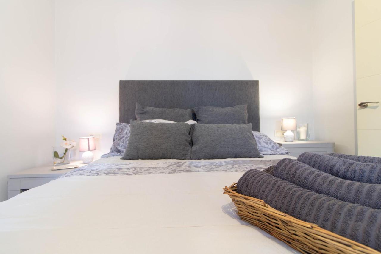 Marina Apartament 托雷莫利诺斯 外观 照片