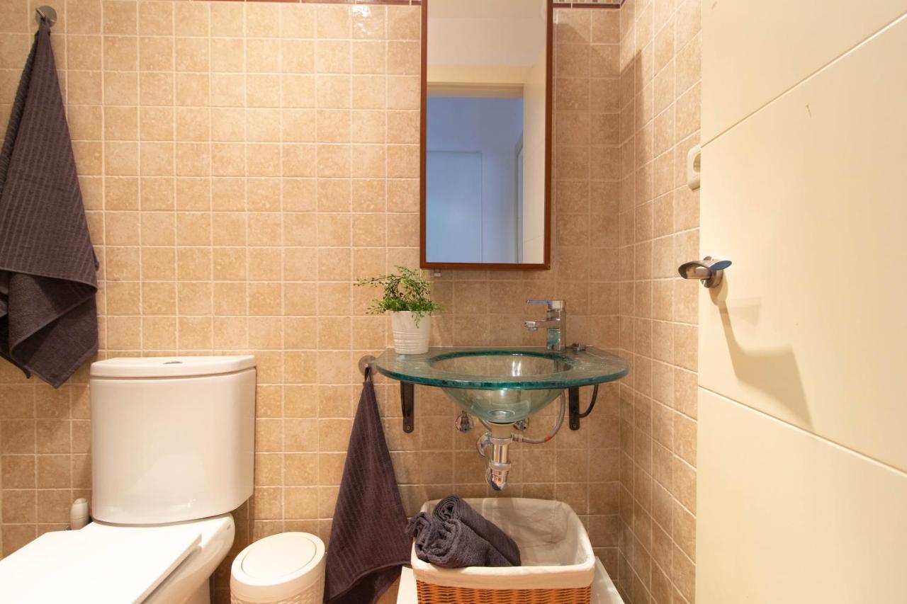 Marina Apartament 托雷莫利诺斯 外观 照片